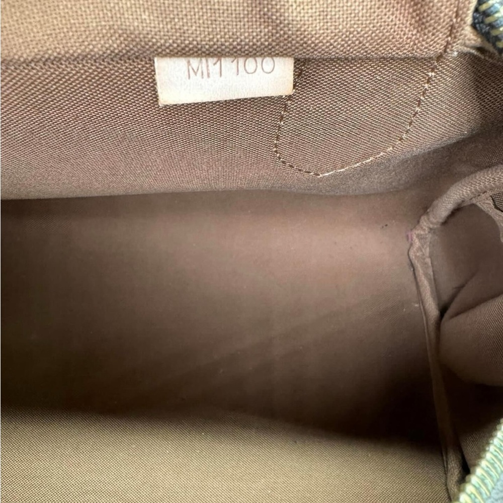 Louis Vuitton Bag - Picture 6 of 7